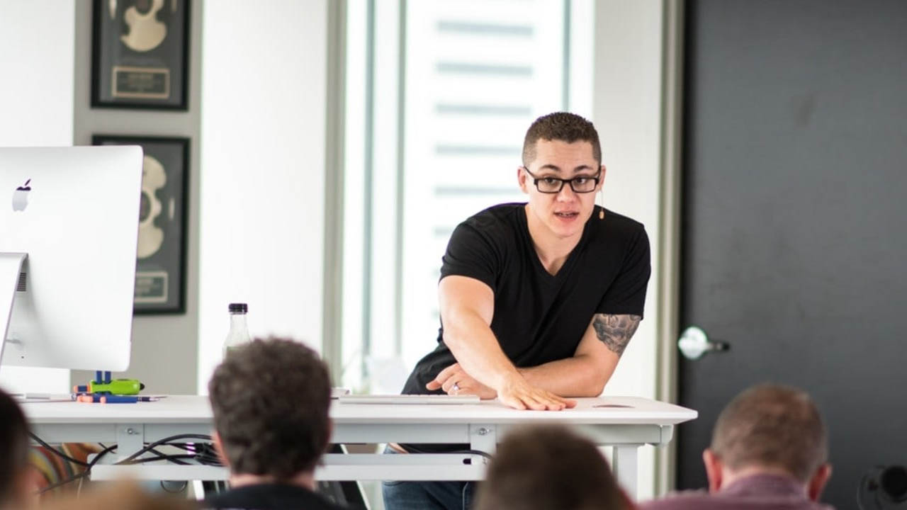 Dan Henry – Modern Day Copy