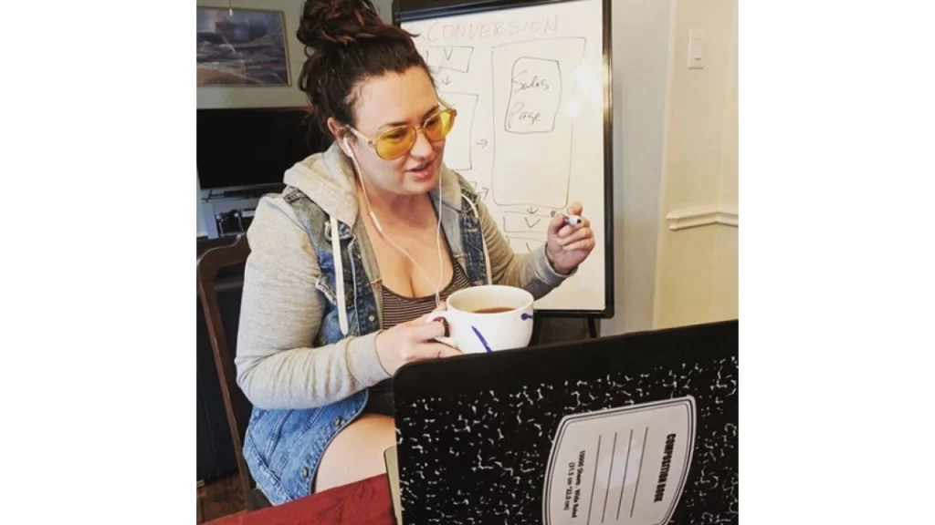 Laurel Portie – Expert Ad Coaching For 7 Dollar Ads